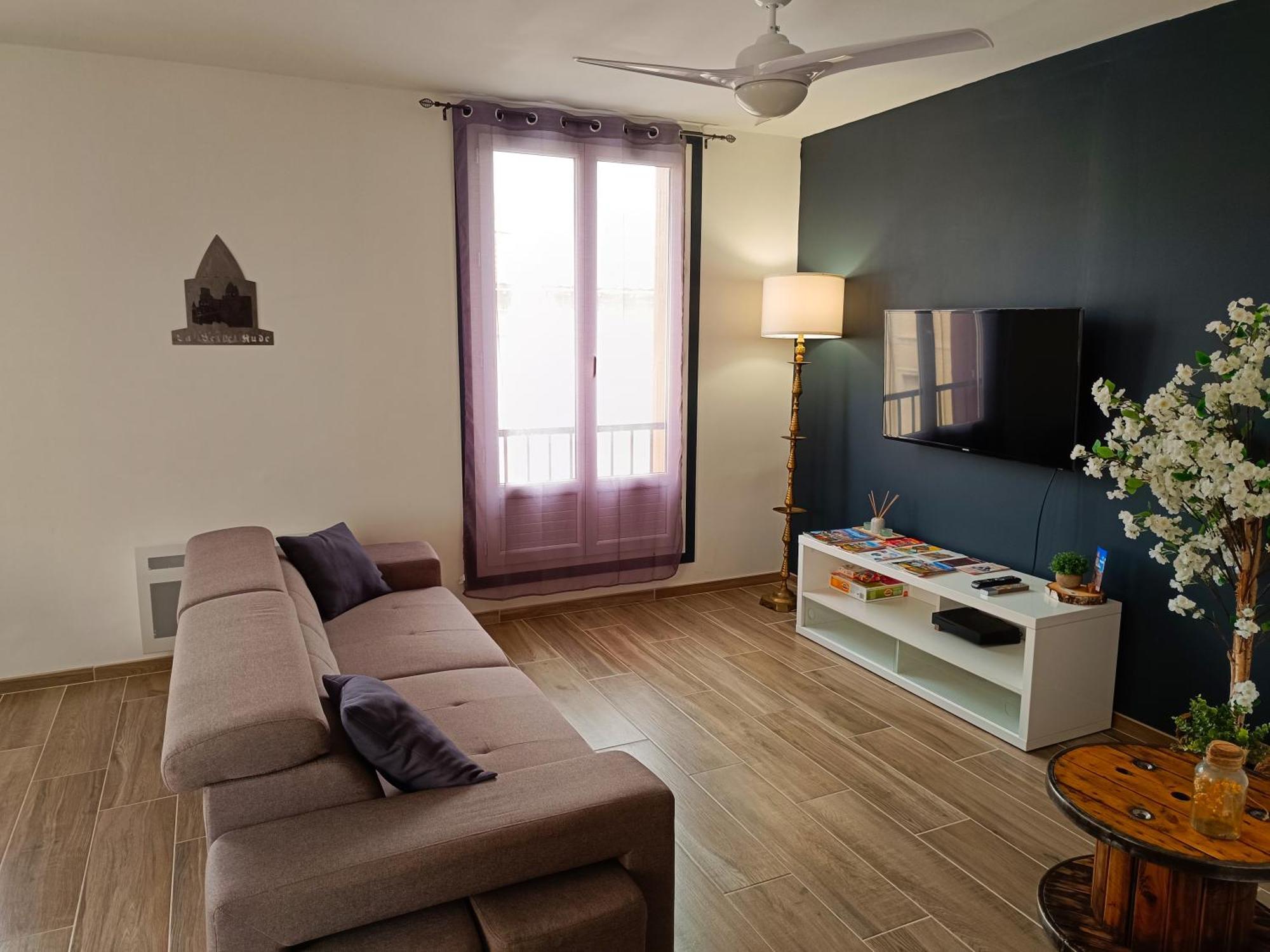 La Belle Aude Climatise Apartment Carcassonne Bagian luar foto